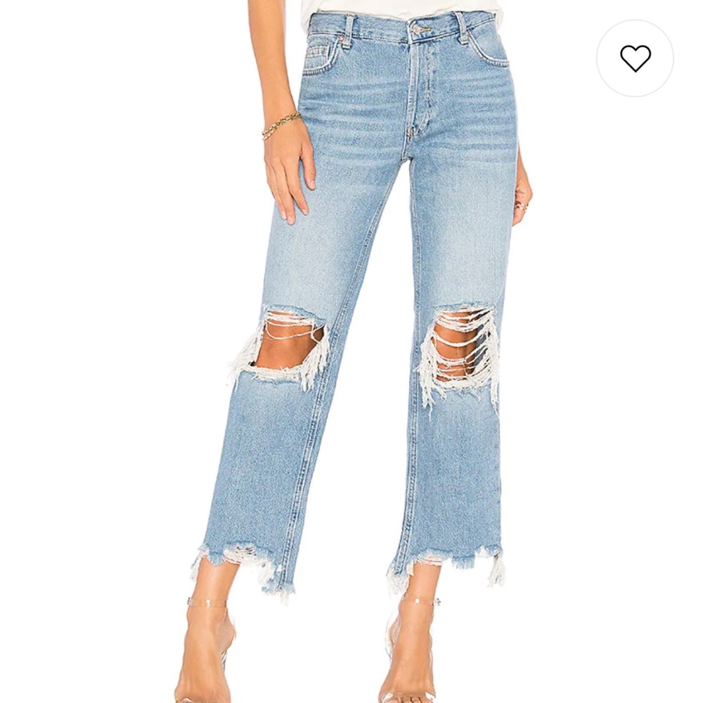 Maggie Straight Jean in Light Denim